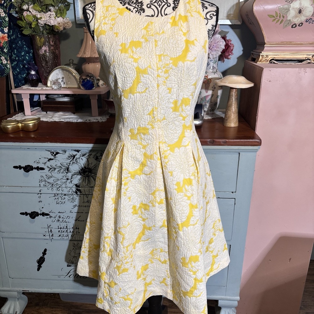 J Howard Yellow White Size 10‎ Pleated Dress Pockets Vintage Style Fit Flare .